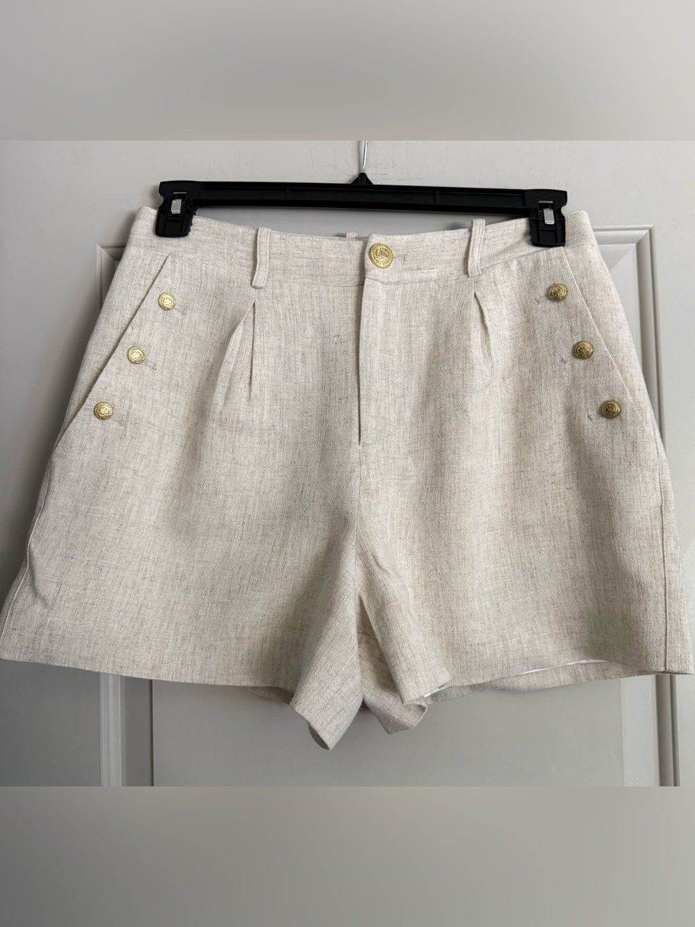 Holland Cooper High-Waist Linen-Blend Shorts, Size 6